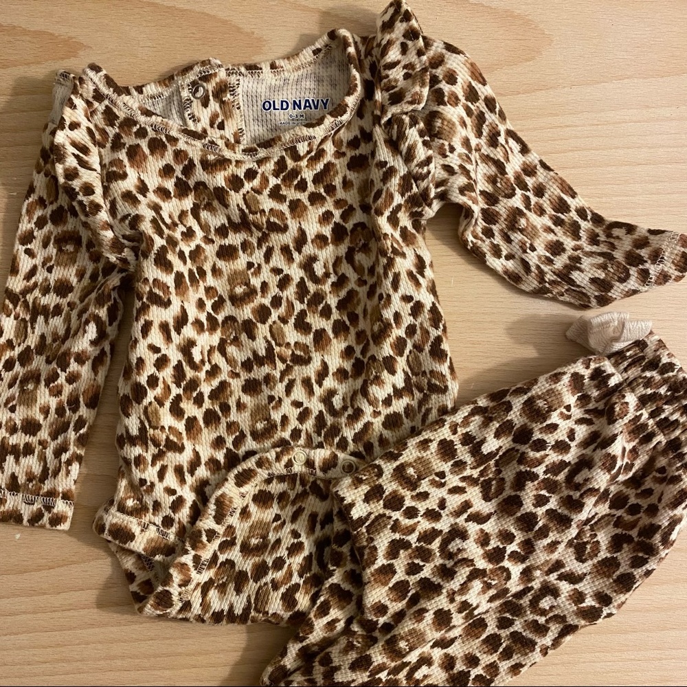 0-3M leopard print set
